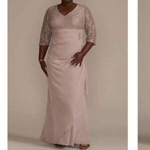 NWT 3/4 Sleeve Lace and Mesh Sheath Dress